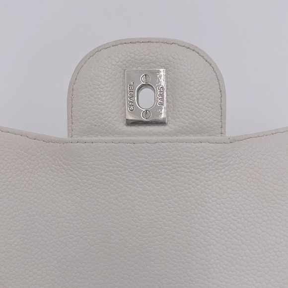 Authentic Caviar White Single Flap Jumbo CHANEL Bag with Box - Picture 14 of 17